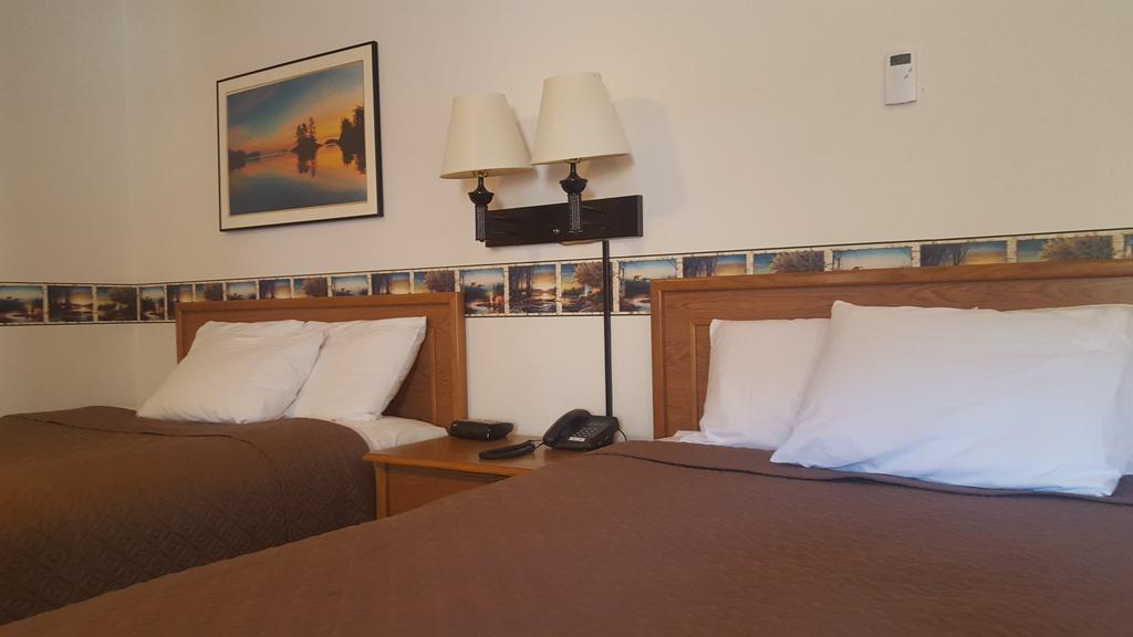 Longliner Lodge And Suites 시트카 외부 사진